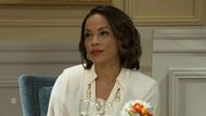 Beyond the Gates: Nicole is surprised by a romantic gesture | Image: CBS